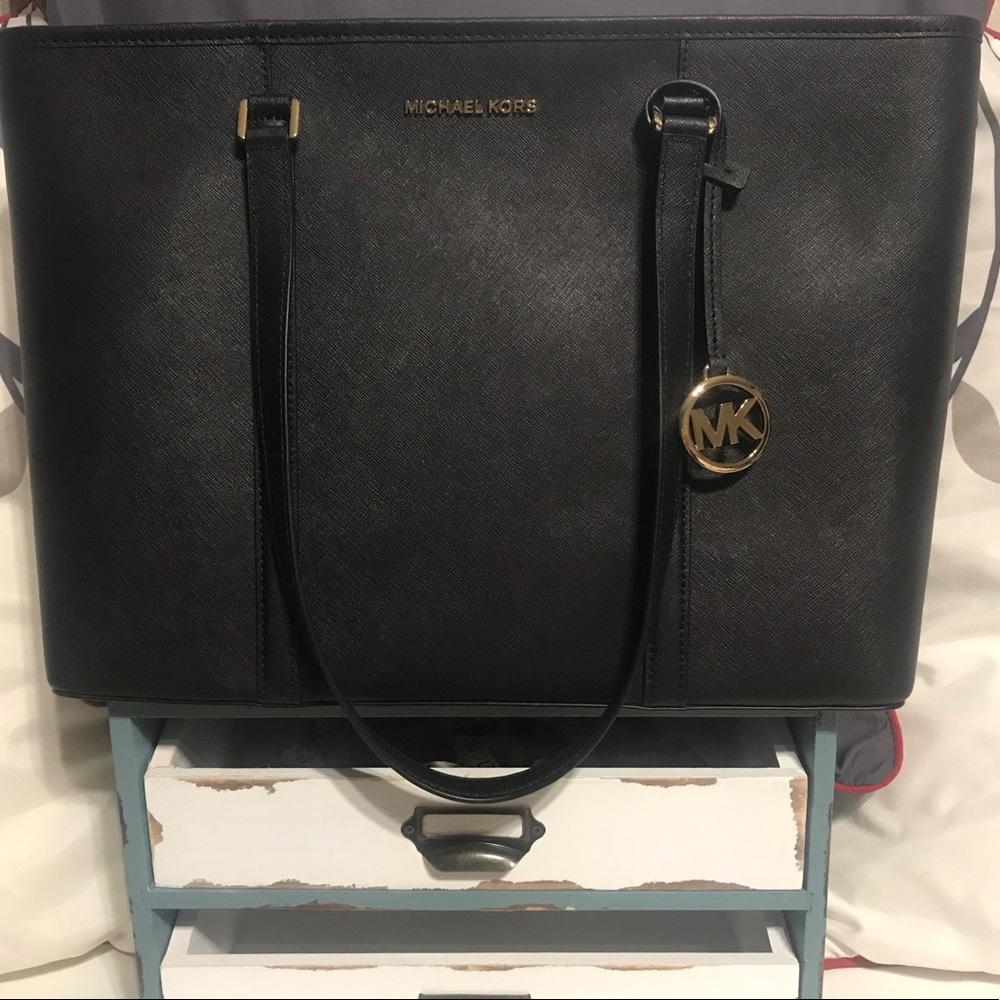 Michael Kors Sady Leather Tote Large